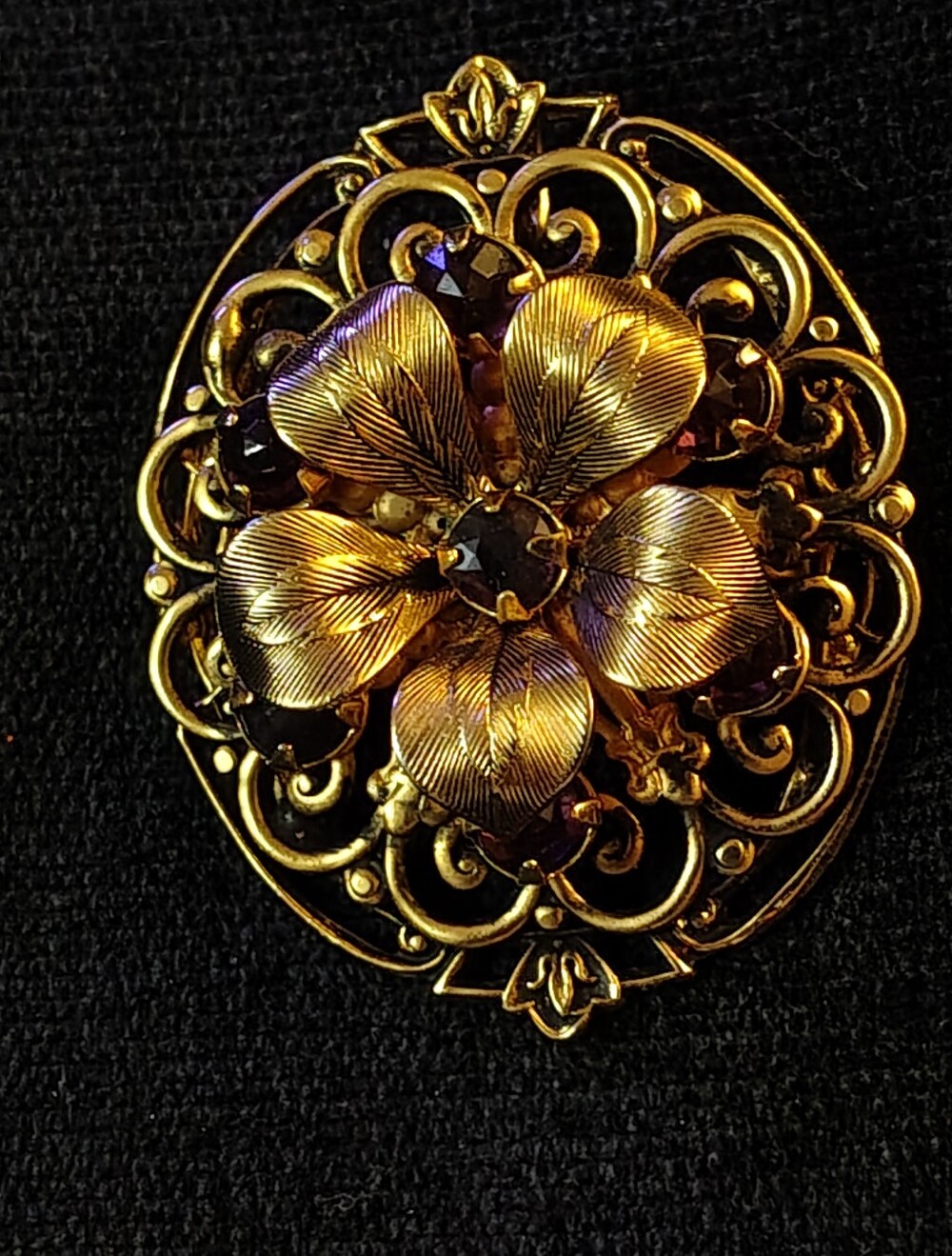 Vtg. Gold Tone Filagree Floral Brooch/Pendant